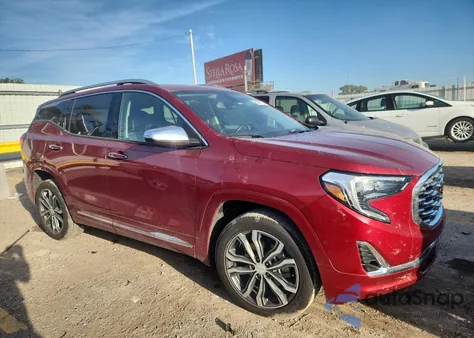 2018 GMC Terrain Denali z USA, uszkodzony, nr VIN 3GKALSEXXJL155239